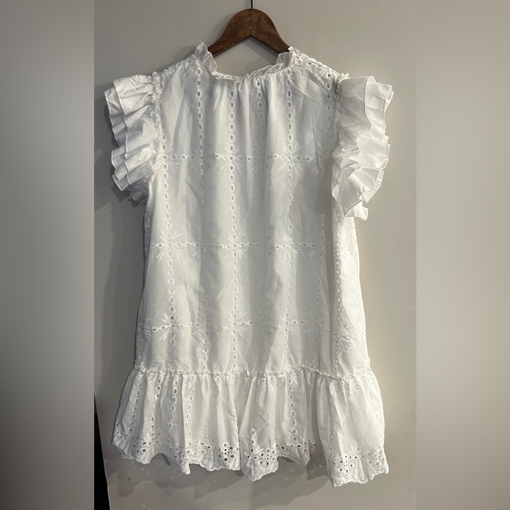 White Embroidered Eyelet Detail Flutter Sleeve V-Neck Ruffle Hem Shift Dress - Picture 2 of 4